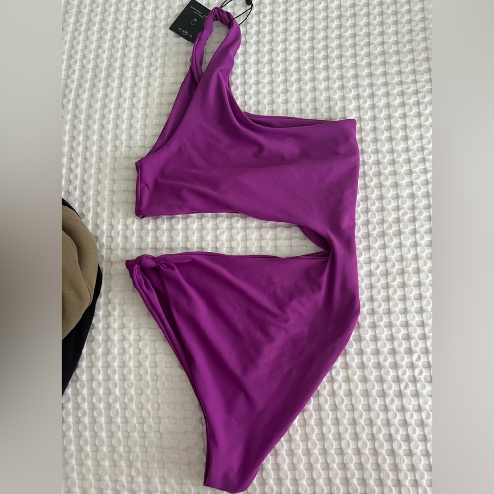 Skatie One Piece- Nicole